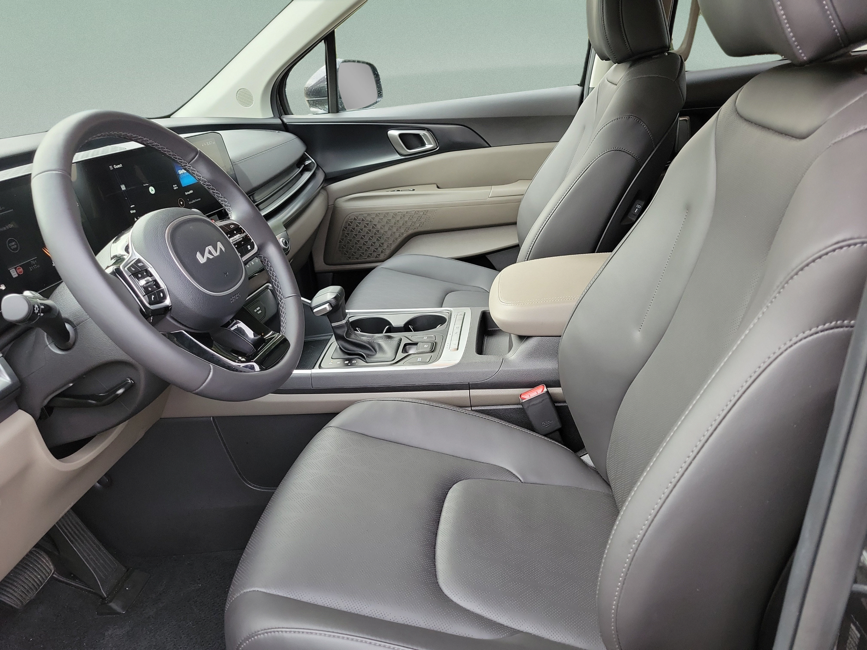 Certified 2026 Kia Carnival FWD image 16