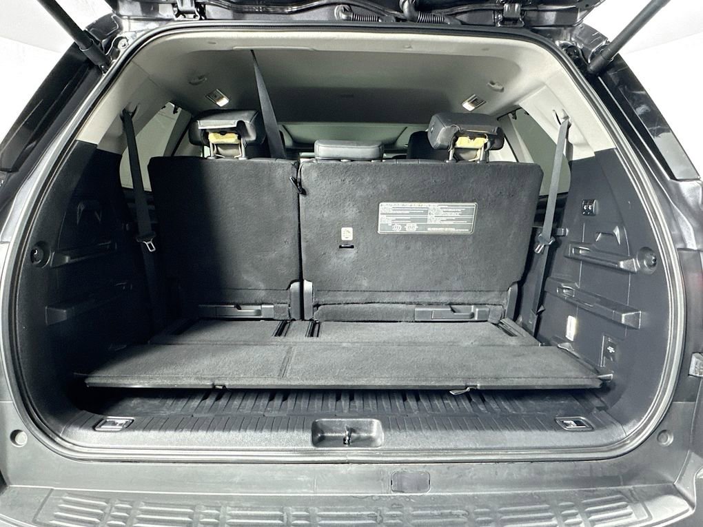 Used 2023 Toyota Sequoia Limited image 27