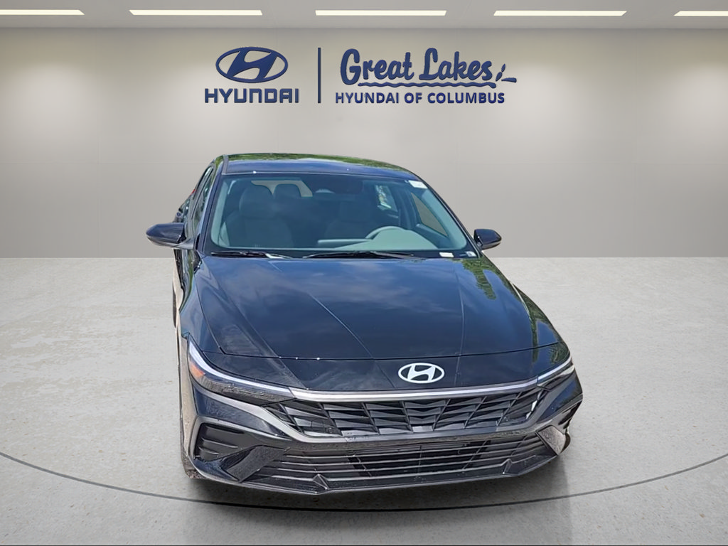 New 2026 Hyundai Elantra Sport FWD image 8