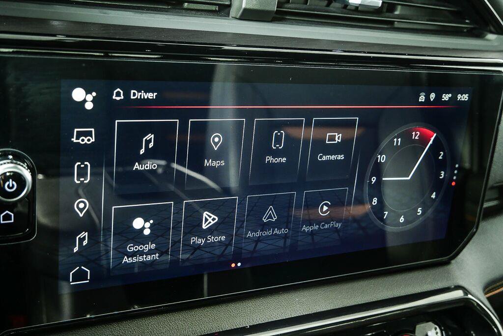 Used 2024 GMC Sierra 1500 AT4 w/ Technology Package AWD/4WD image 15