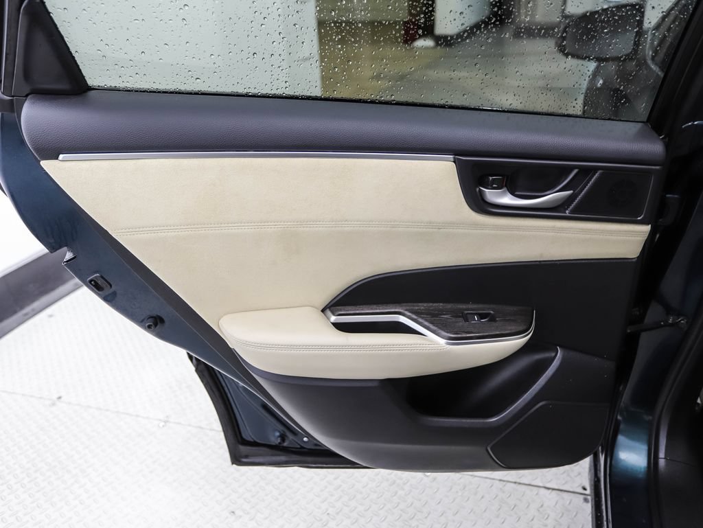Used 2018 Honda Clarity Touring image 21