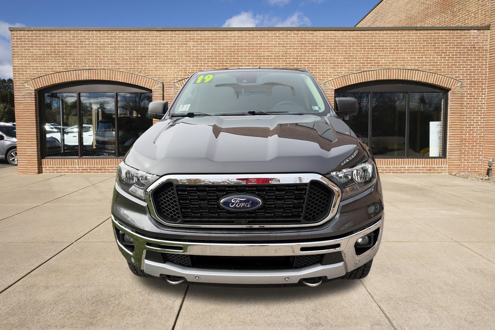 Used 2019 Ford Ranger XLT w/ Equipment Group 302A Luxury AWD/4WD image 9