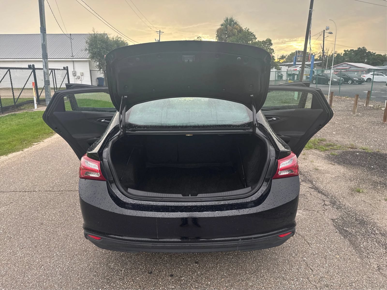 Used 2022 Chevrolet Malibu LT FWD image 13