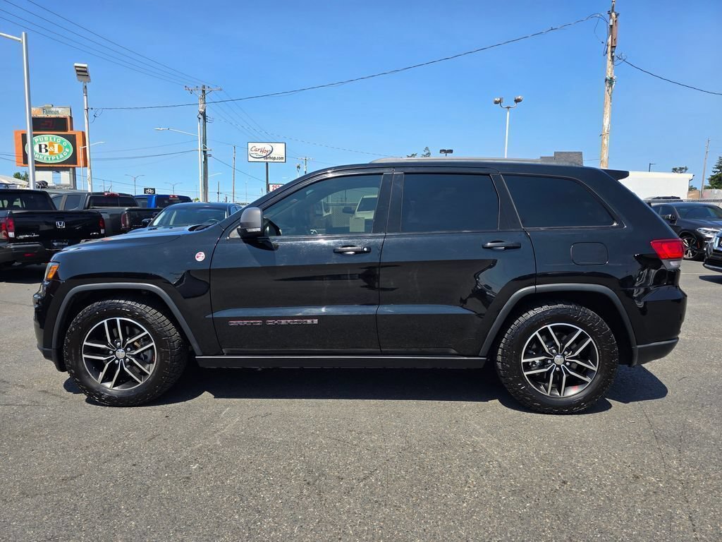 Used 2017 Jeep Grand Cherokee Trailhawk w/ Trailhawk Luxury Group AWD/4WD image 9