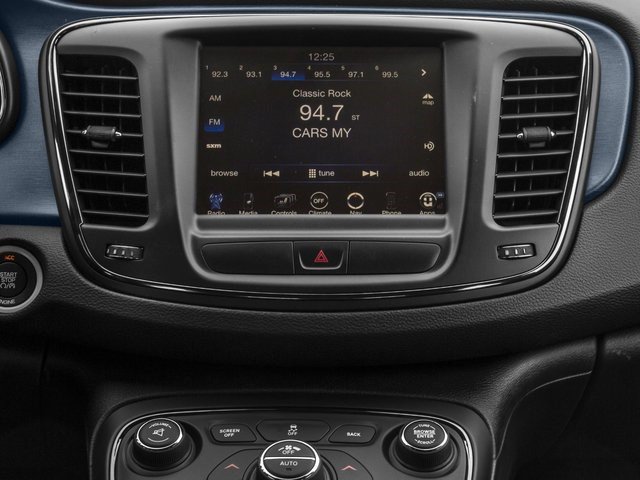 Used 2016 Chrysler 200 S FWD image 13