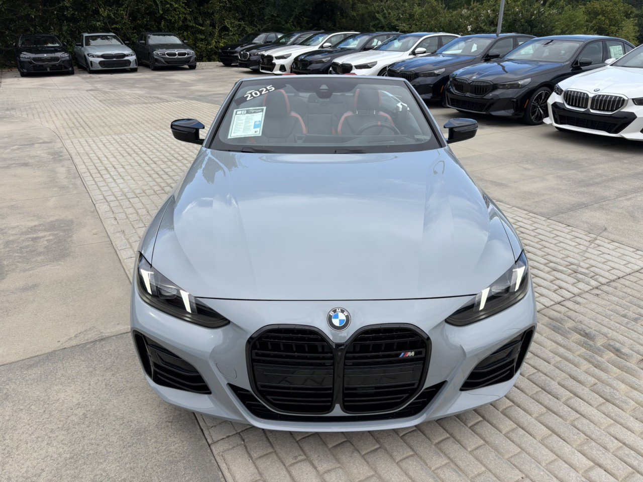 Used 2025 BMW 440i xDrive Convertible w/ Premium Package AWD/4WD image 4