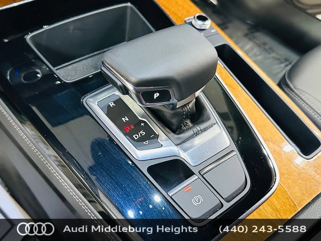 Certified 2023 Audi Q5 2.0T Premium Plus w/ Premium Plus Package AWD/4WD image 17