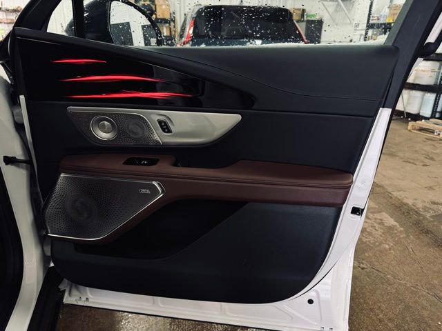 New 2026 Lincoln Nautilus Reserve image 14