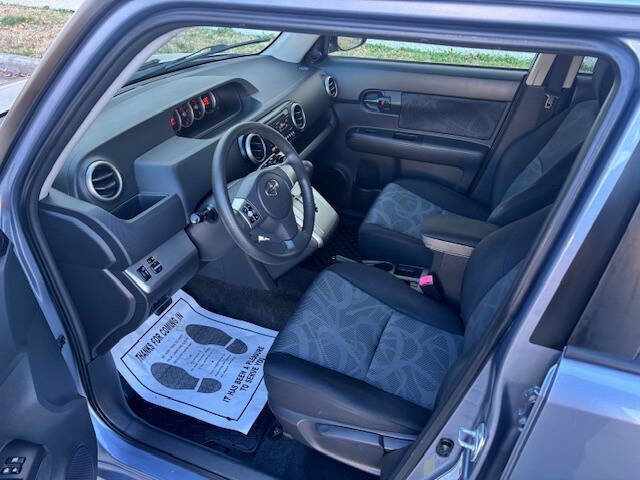 Used 2012 Scion xB image 8