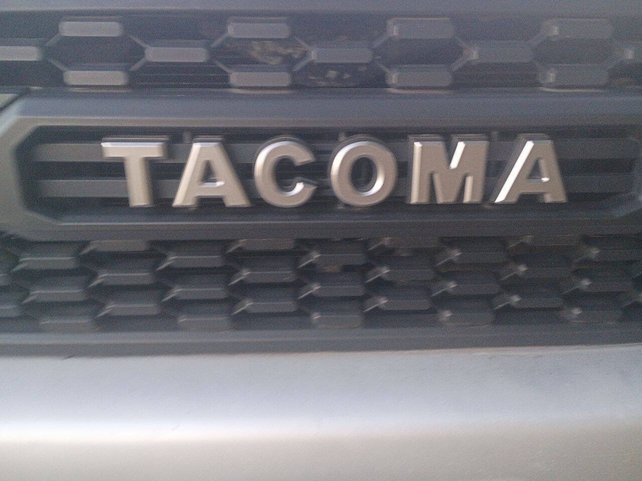 Used 2008 Toyota Tacoma PreRunner w/ TRD Off-Road Pkg #1 RWD image 19