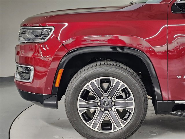 Used 2025 Jeep Wagoneer Series II image 11