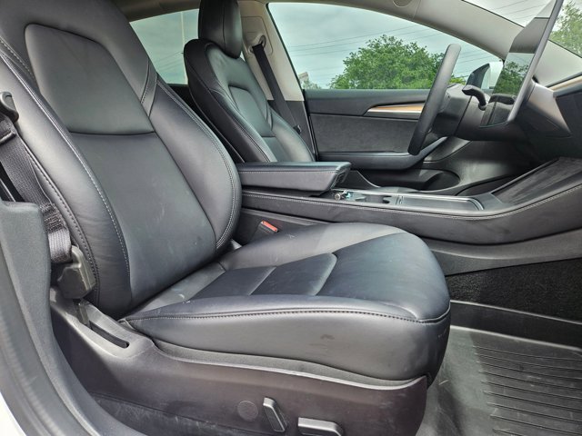 Used 2022 Tesla Model 3 Long Range AWD/4WD image 18