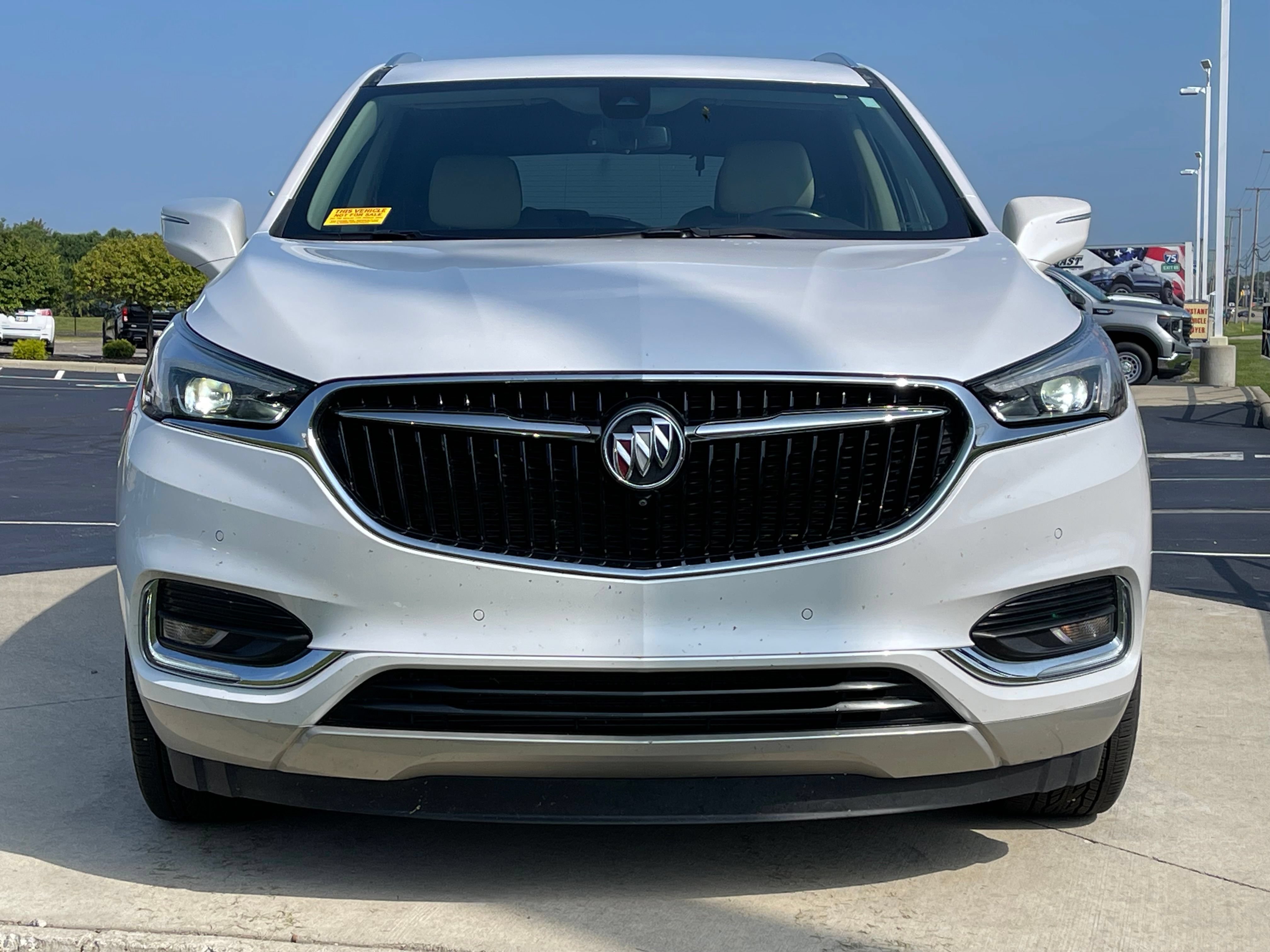 Used 2020 Buick Enclave Premium w/ Surround and Sites Package FWD image 2