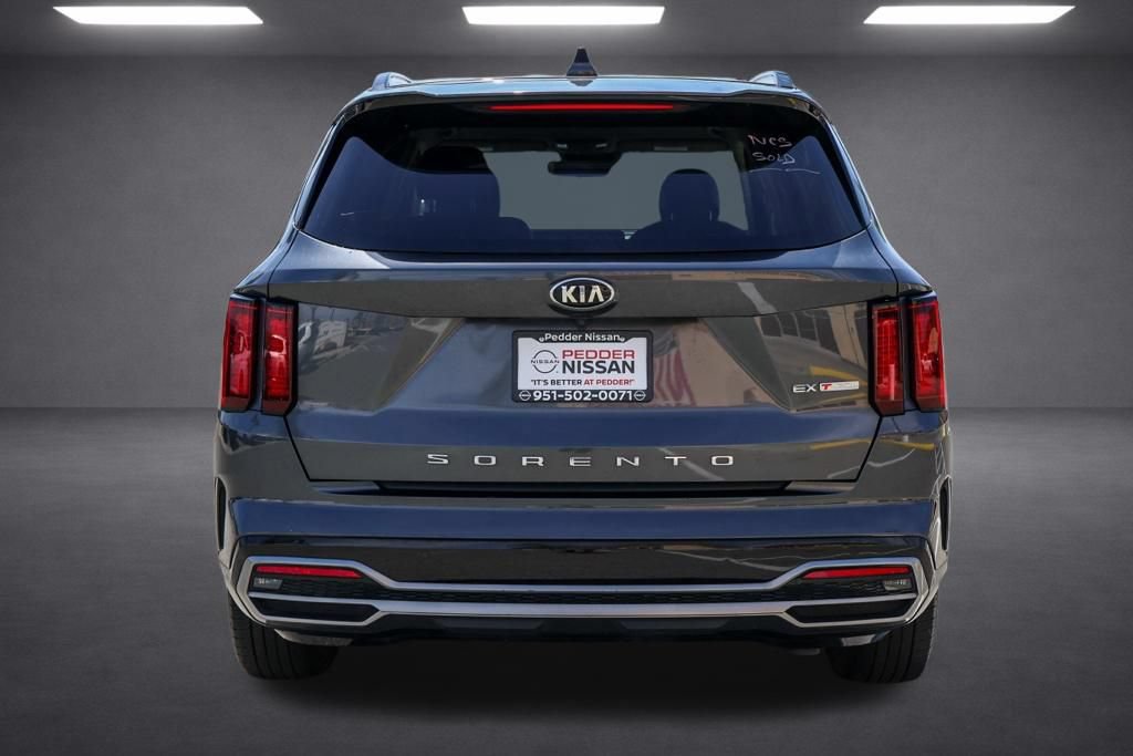 Used 2021 Kia Sorento EX FWD image 5