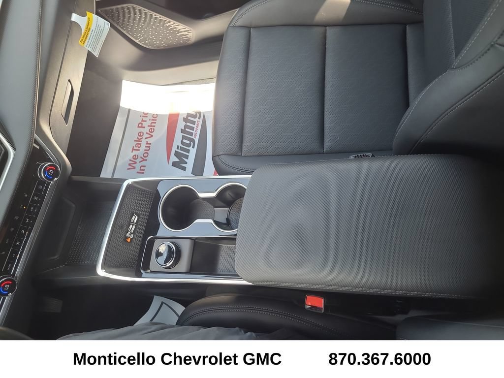Used 2026 Chevrolet Equinox LT w/ Convenience Package II AWD/4WD image 20