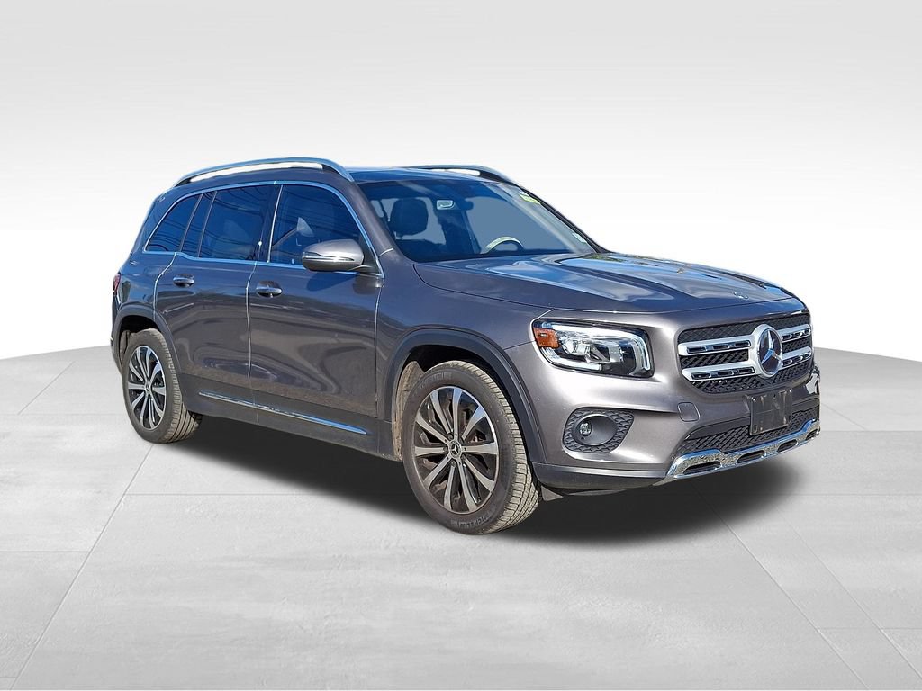 Used 2021 Mercedes-Benz GLB 250 4MATIC image 1