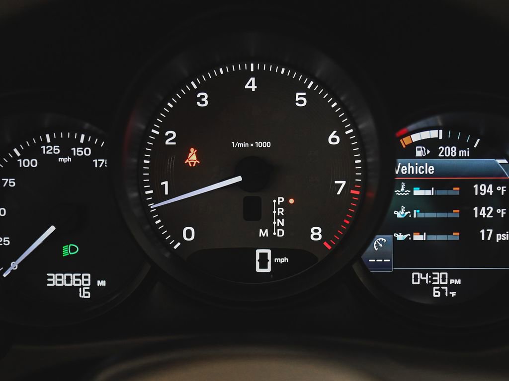 Used 2023 Porsche Macan S image 15