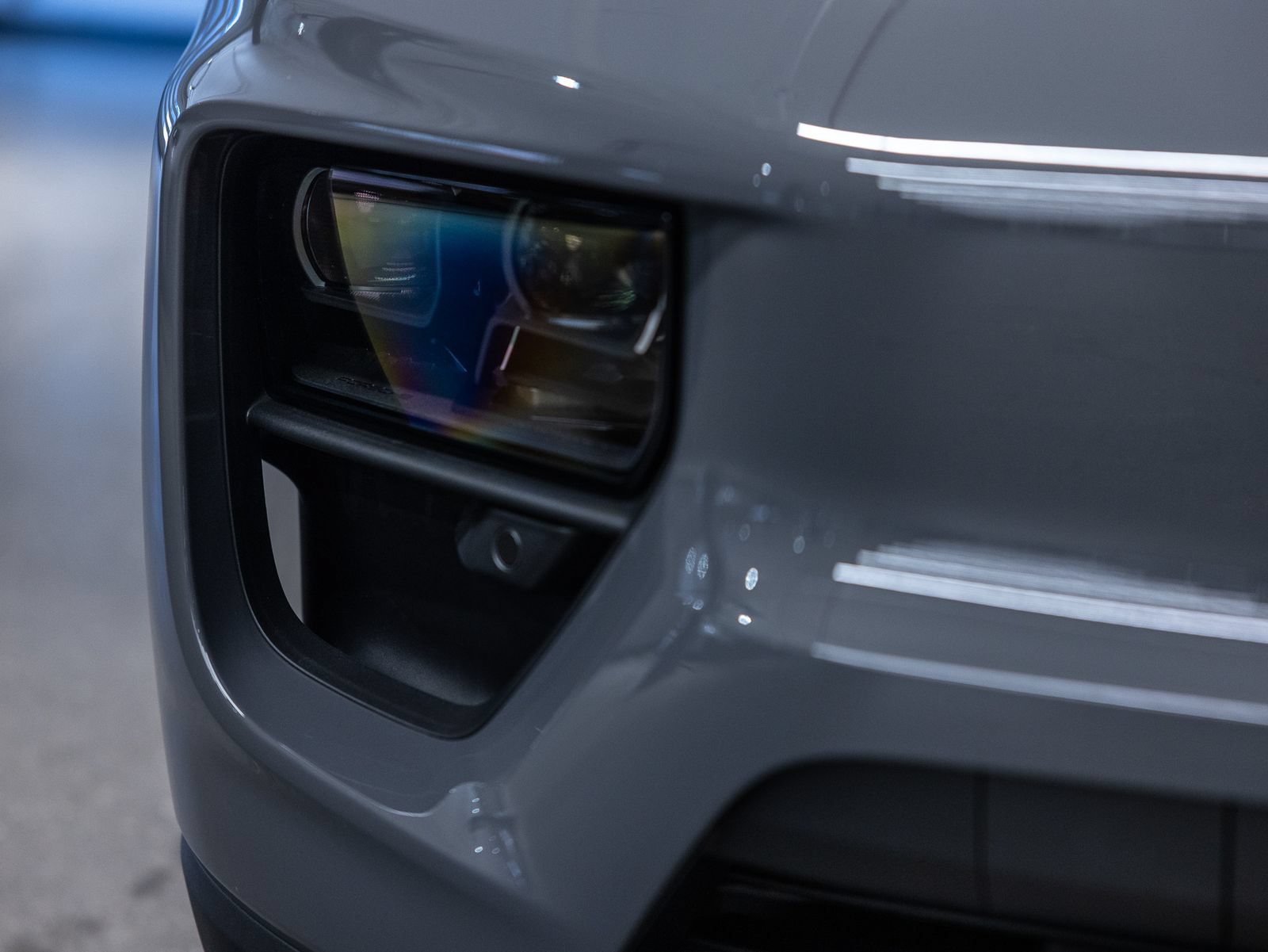 New 2026 Porsche Macan 4 Electric AWD/4WD image 16