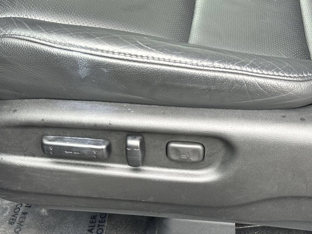 Used 2023 Honda Passport EX-L image 14