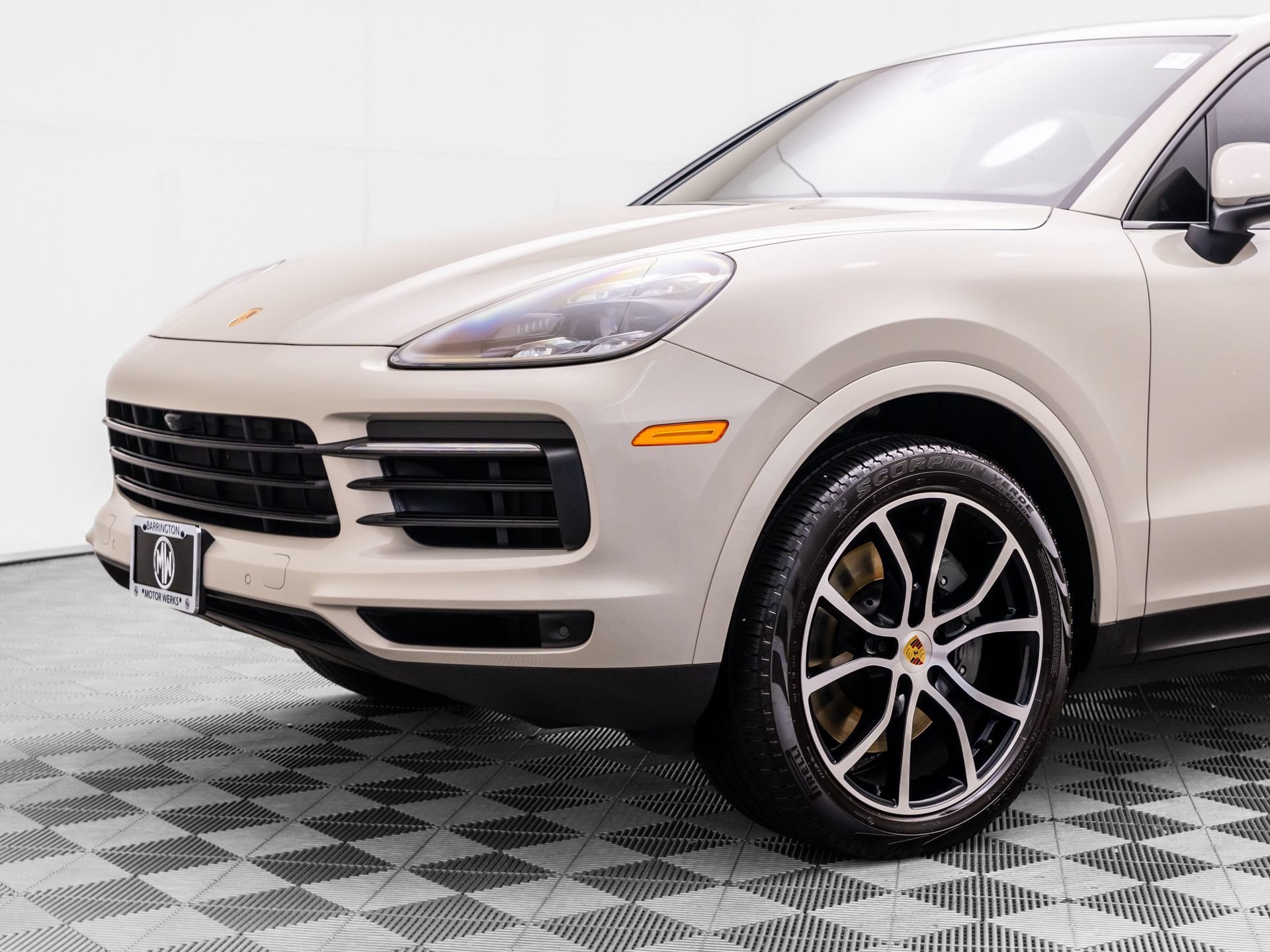 Certified 2023 Porsche Cayenne S AWD/4WD image 35