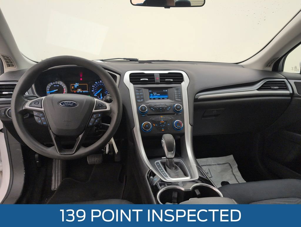 Used 2016 Ford Fusion SE FWD image 7