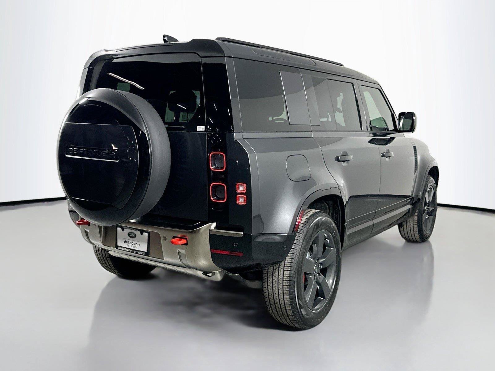 Certified 2025 Land Rover Defender 110 X AWD/4WD image 6