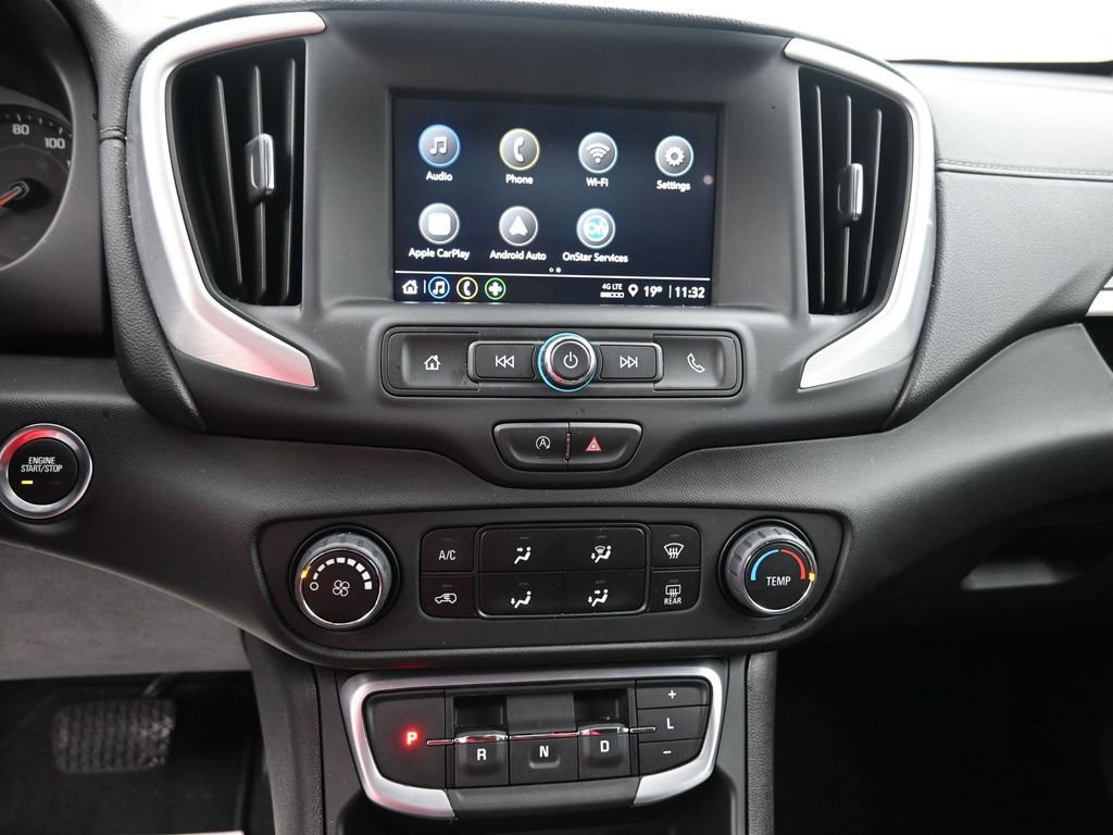 Used 2024 GMC Terrain SLE image 11