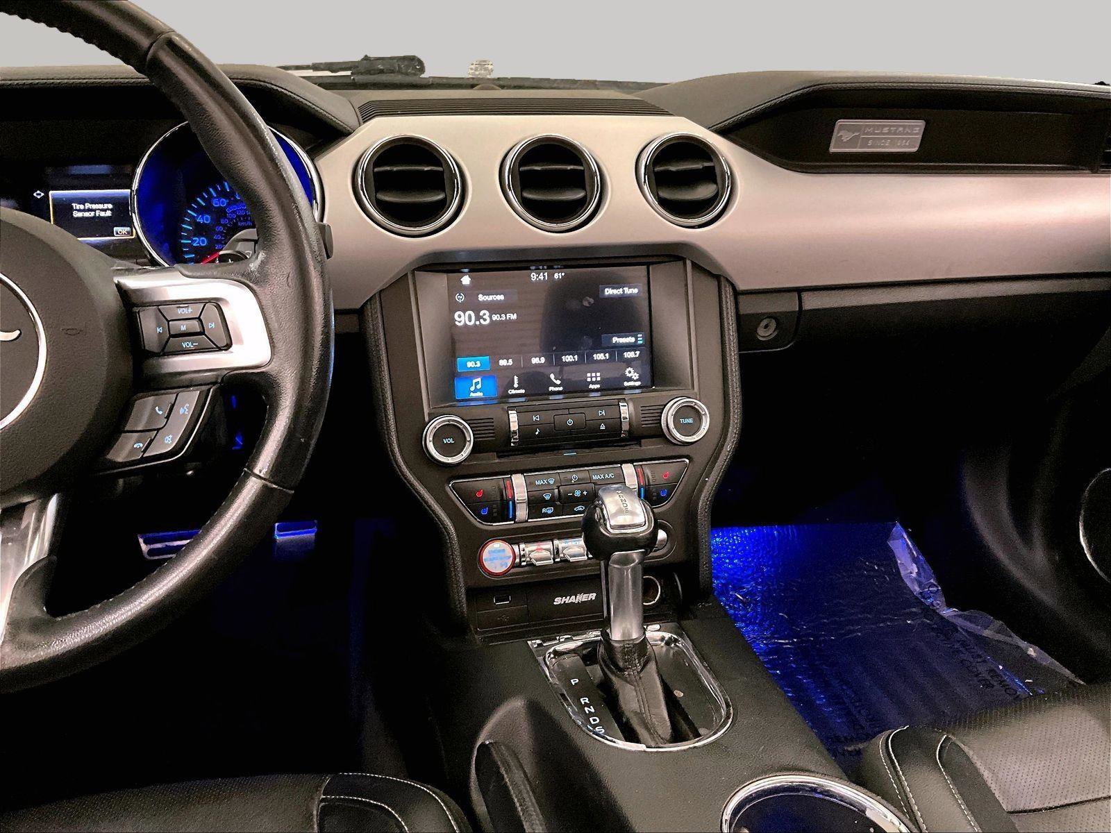 Used 2016 Ford Mustang Premium image 7