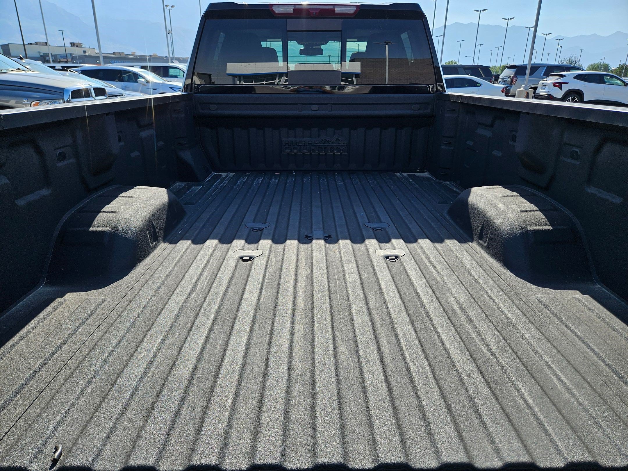 Used 2024 Chevrolet Silverado 3500 High Country AWD/4WD image 30
