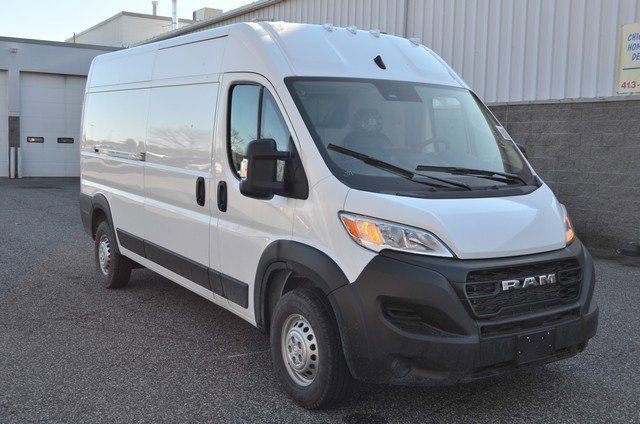 New 2026 RAM ProMaster 2500 w/ Premium Convenience Group FWD image 2