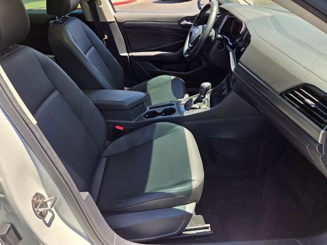 Used 2019 Volkswagen Jetta SEL w/ Cold Weather Package FWD image 15