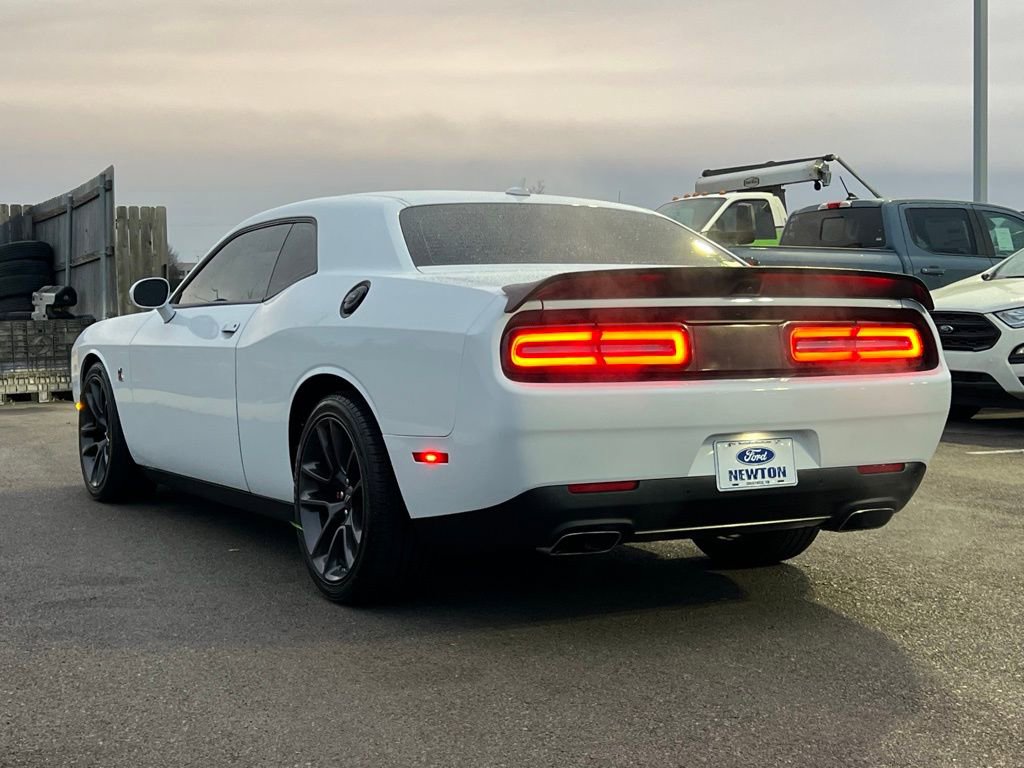 Used 2022 Dodge Challenger R/T Scat Pack image 7