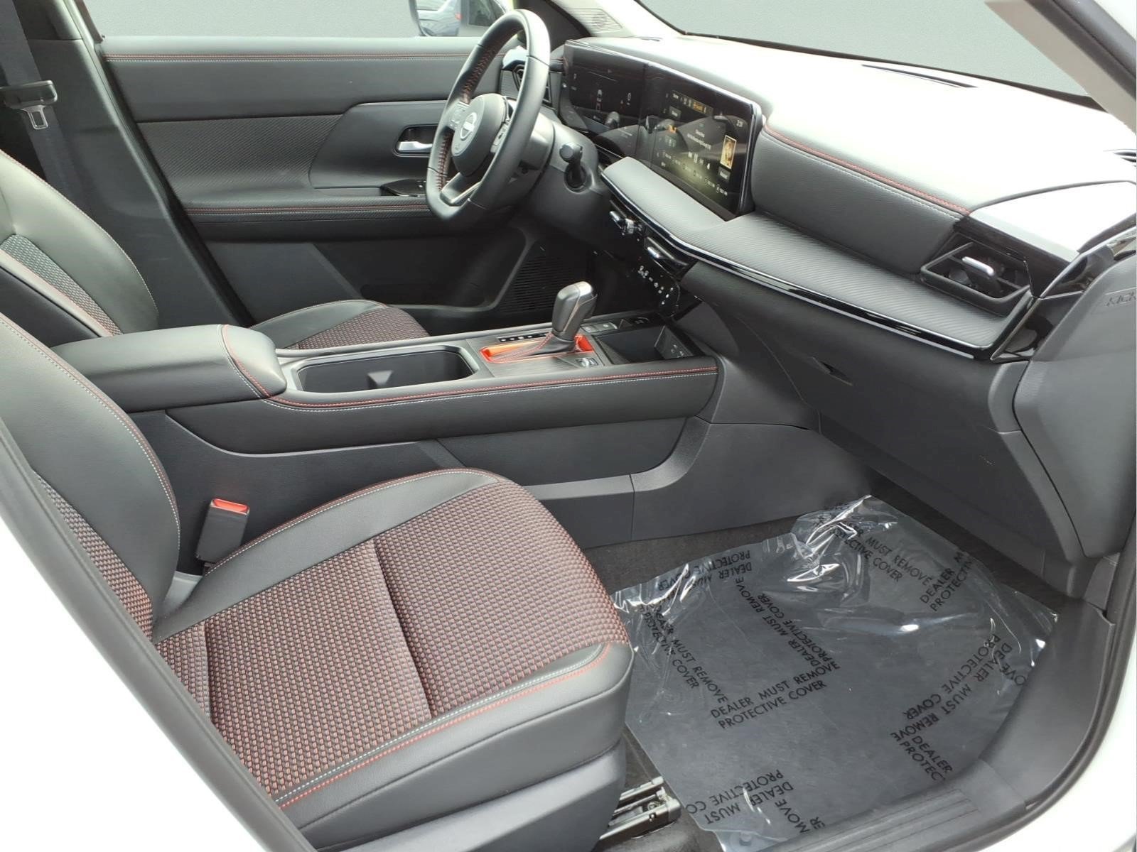 Certified 2025 Nissan Kicks SR AWD/4WD image 27