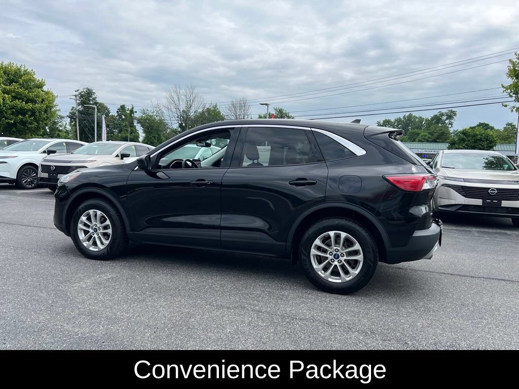 Used 2021 Ford Escape SE w/ Convenience Package AWD/4WD image 9