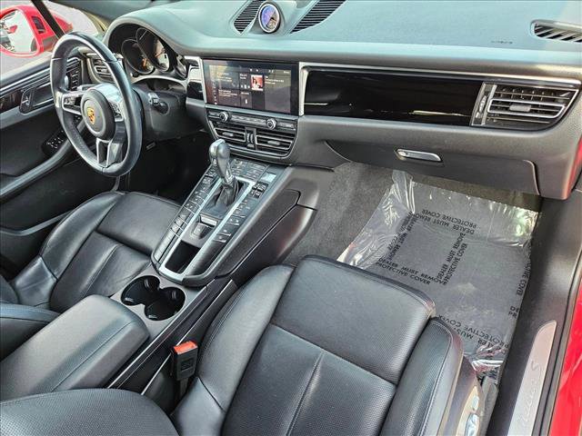 Used 2021 Porsche Macan S image 21