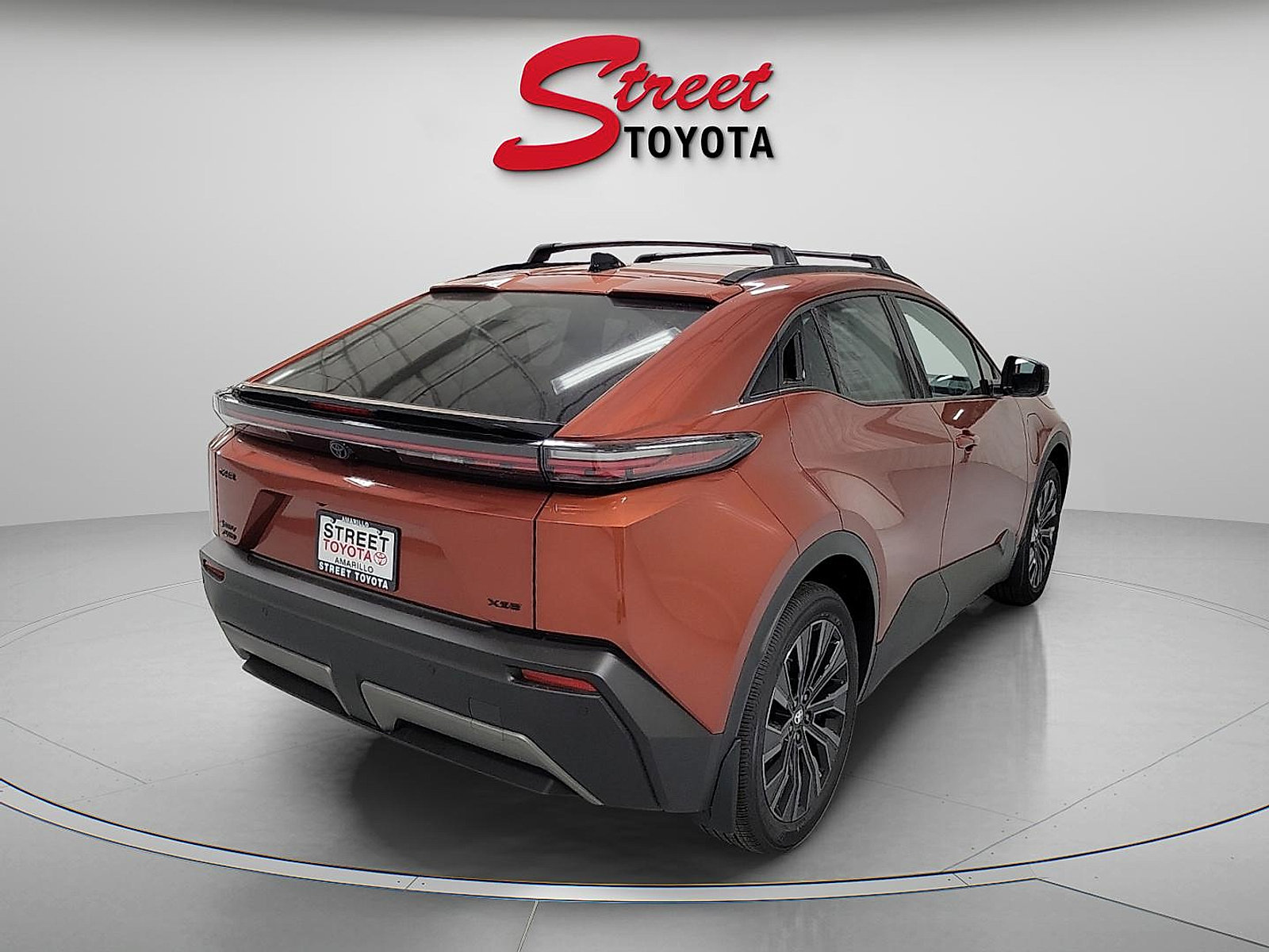New 2026 Toyota C-HR AWD/4WD image 4