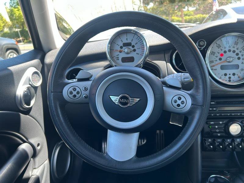 Used 2006 MINI Cooper S FWD image 10