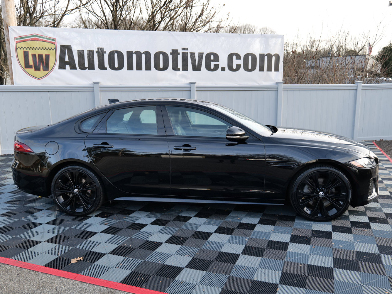 Used 2024 Jaguar XF R-Dynamic SE image 4