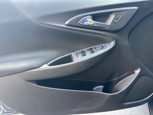Used 2025 Chevrolet Malibu RS FWD image 9