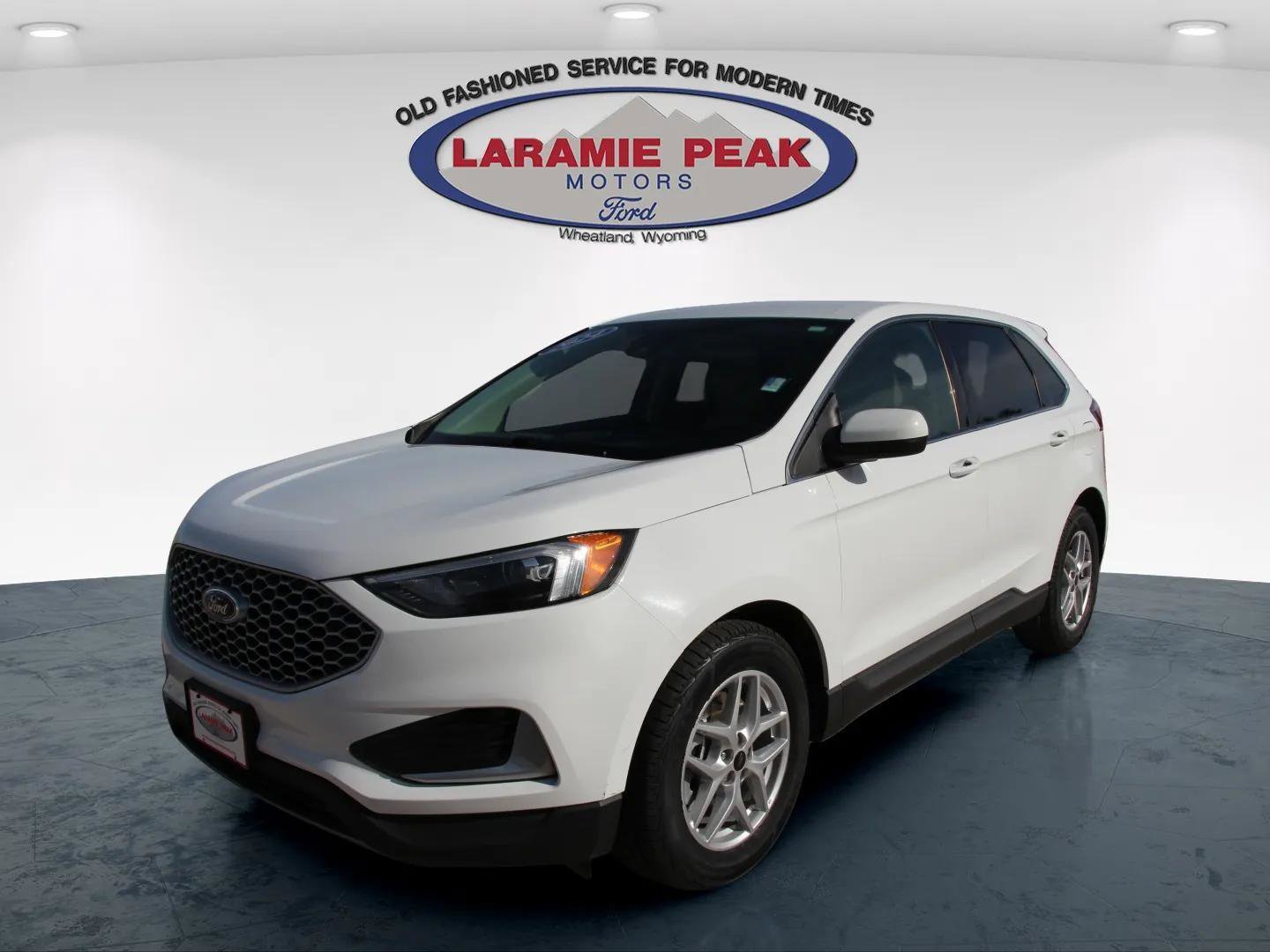 Used 2024 Ford Edge SEL image 6
