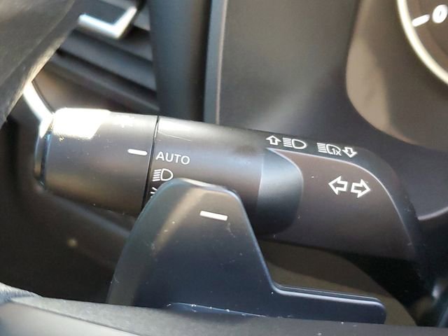 Used 2023 Nissan Rogue S image 22