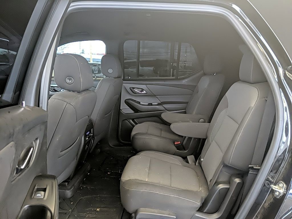 Used 2023 Chevrolet Traverse LT w/ LPO, Floor Liner Package image 15