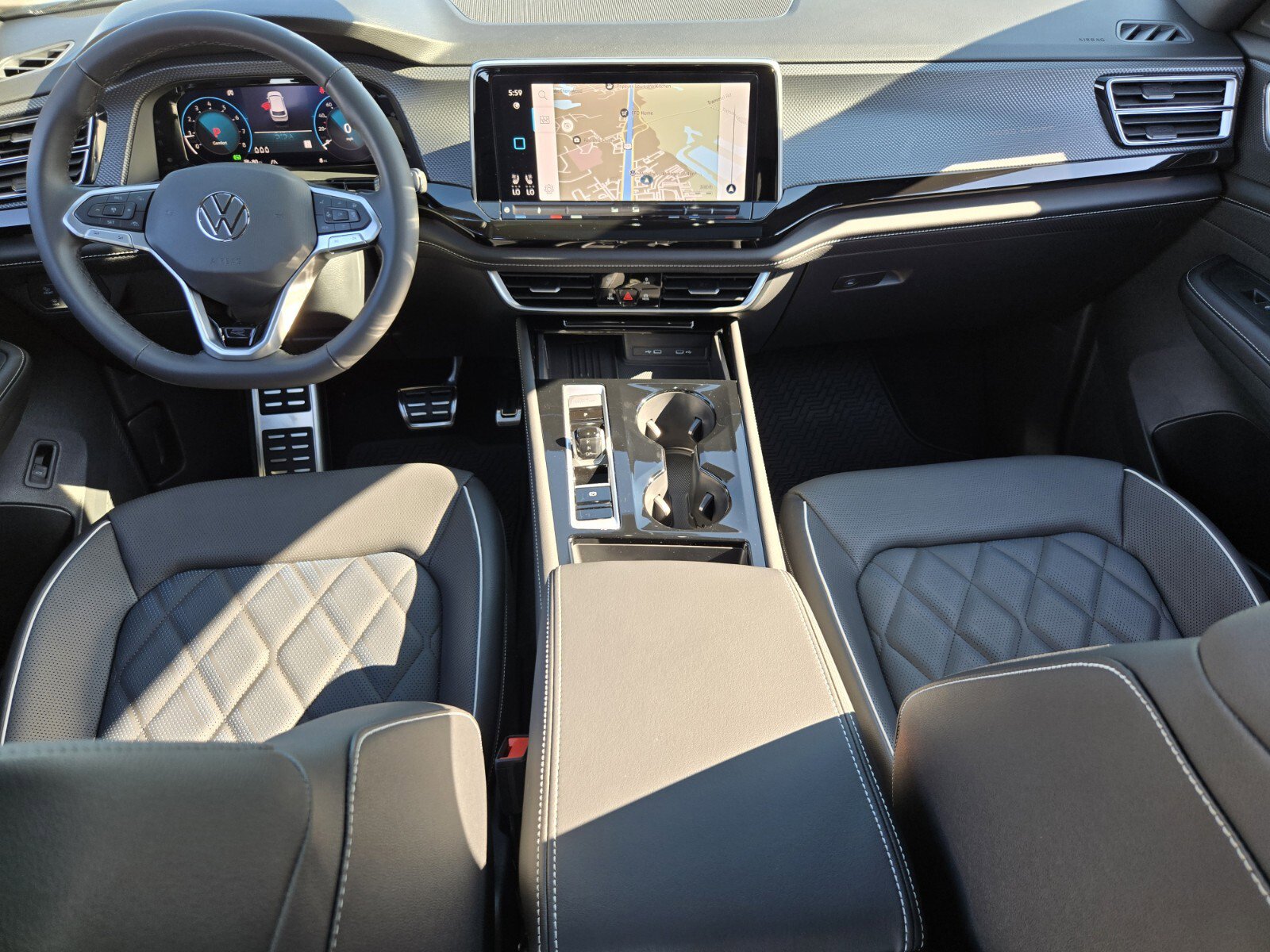 New 2026 Volkswagen Atlas Cross Sport SEL Premium R-Line image 9