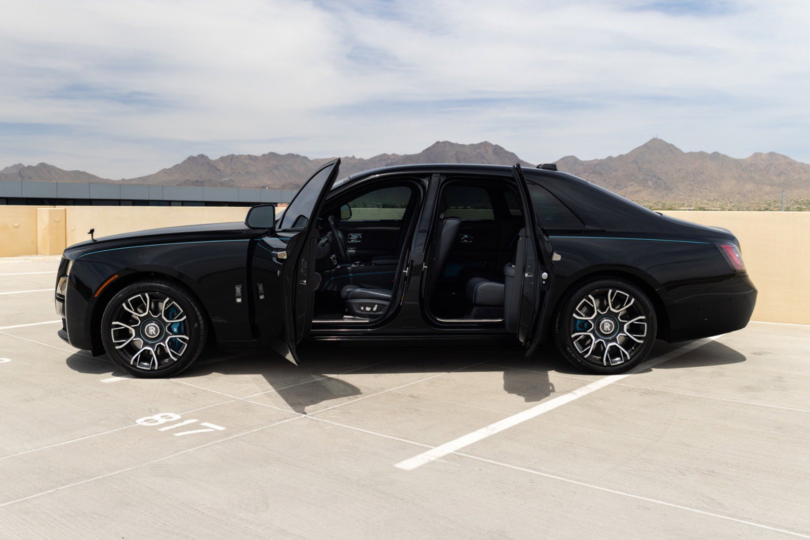 Used 2023 Rolls-Royce Ghost Black Badge w/ Black Badge Ghost Package AWD/4WD image 10