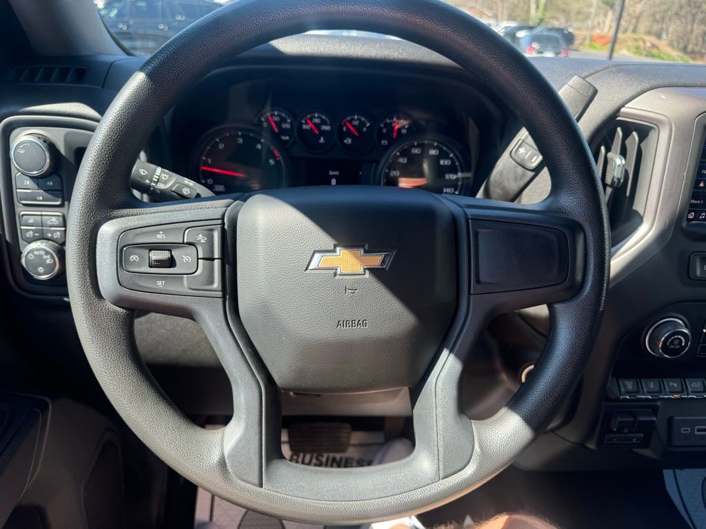 Used 2024 Chevrolet Silverado 2500 W/T image 22