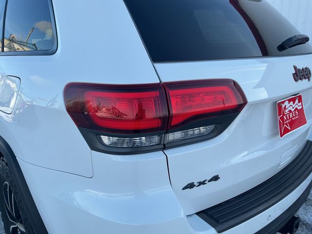 Used 2020 Jeep Grand Cherokee Trailhawk w/ Trailhawk Luxury Group AWD/4WD image 20