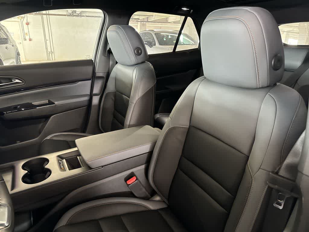 New 2026 Honda Prologue Touring image 13