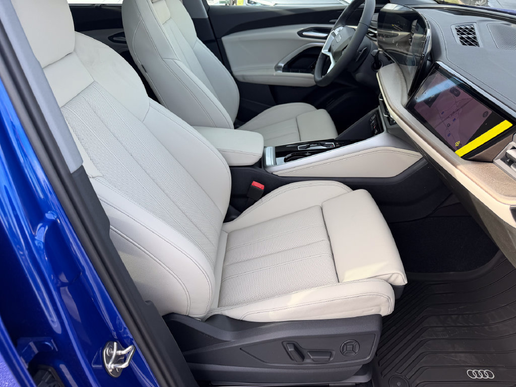 New 2026 Audi Q5 Premium Plus AWD/4WD image 9
