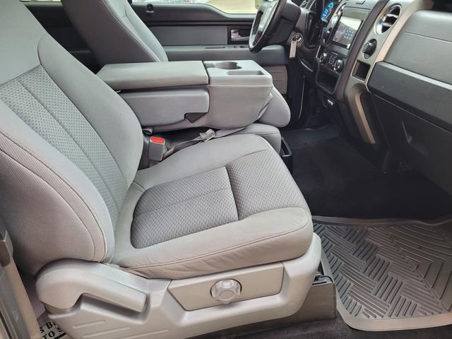 Used 2014 Ford F150 XLT w/ XLT Chrome Package image 11