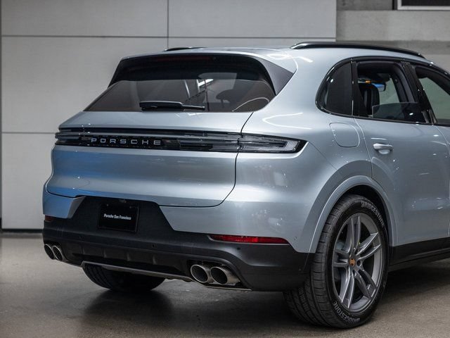 Certified 2026 Porsche Cayenne S AWD/4WD image 19